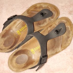 **MAKE OFFER** Black Birkenstock Gizeh
